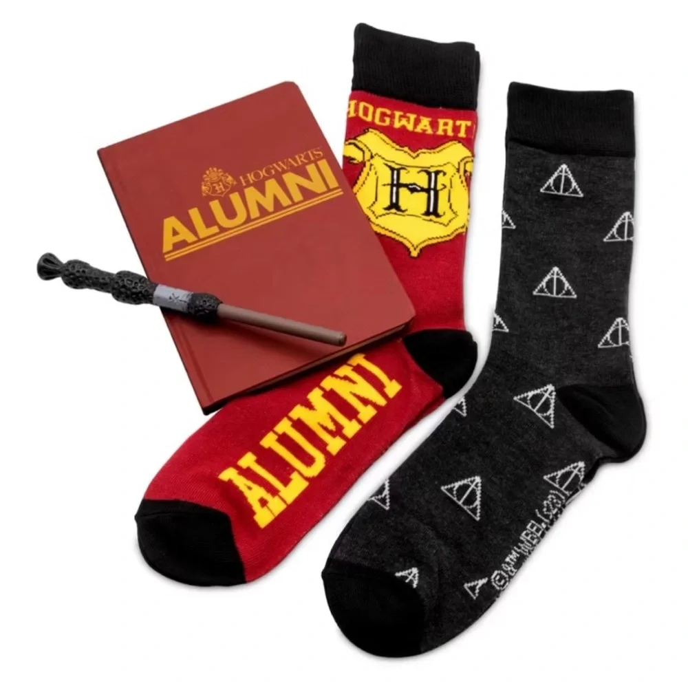 NEW!!! Harry Potter Journal And Dumbledore Shaped Wand Pen With Sock Set-(NWT)